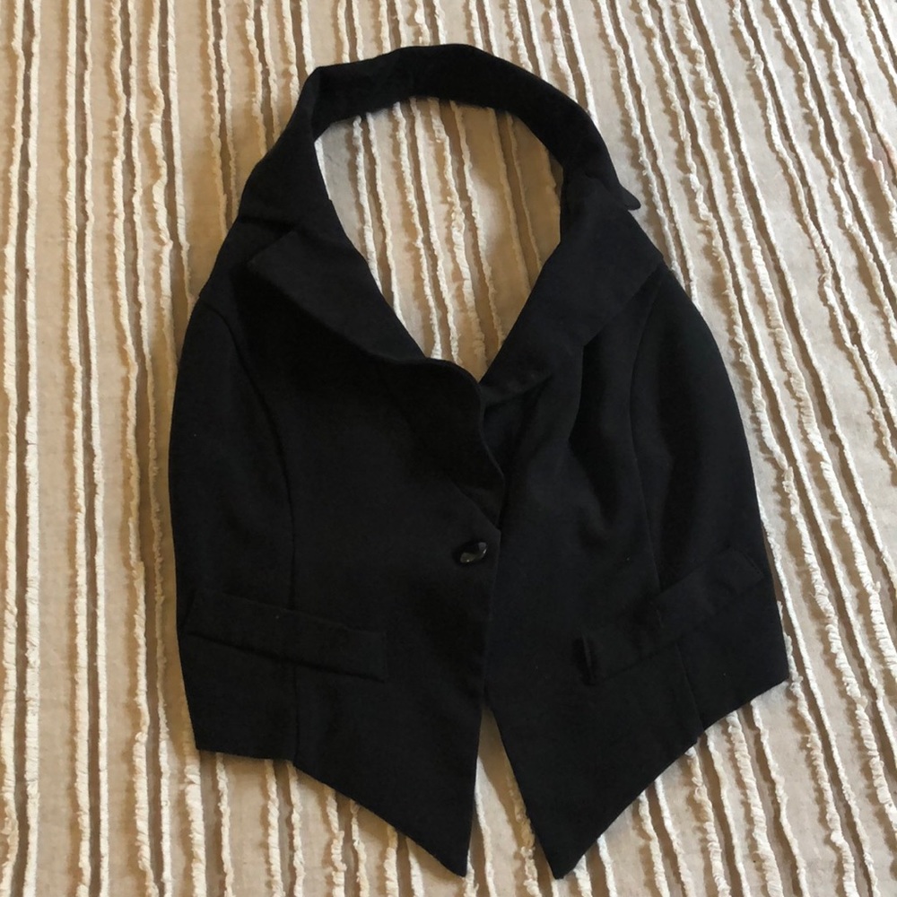 Black Vest size M Wet Seal